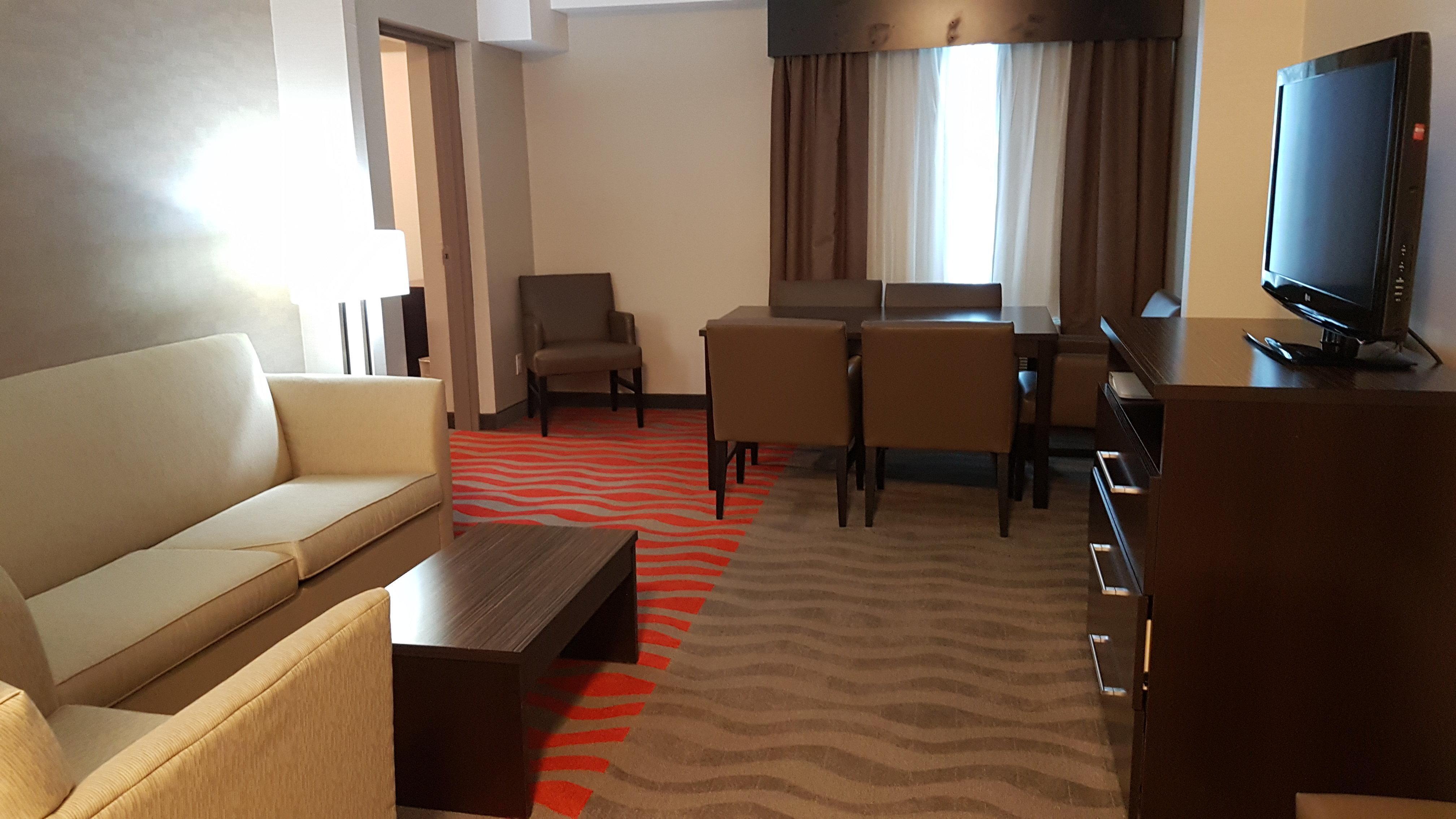Holiday Inn Express Hotel & Suites Barrie By Ihg Экстерьер фото