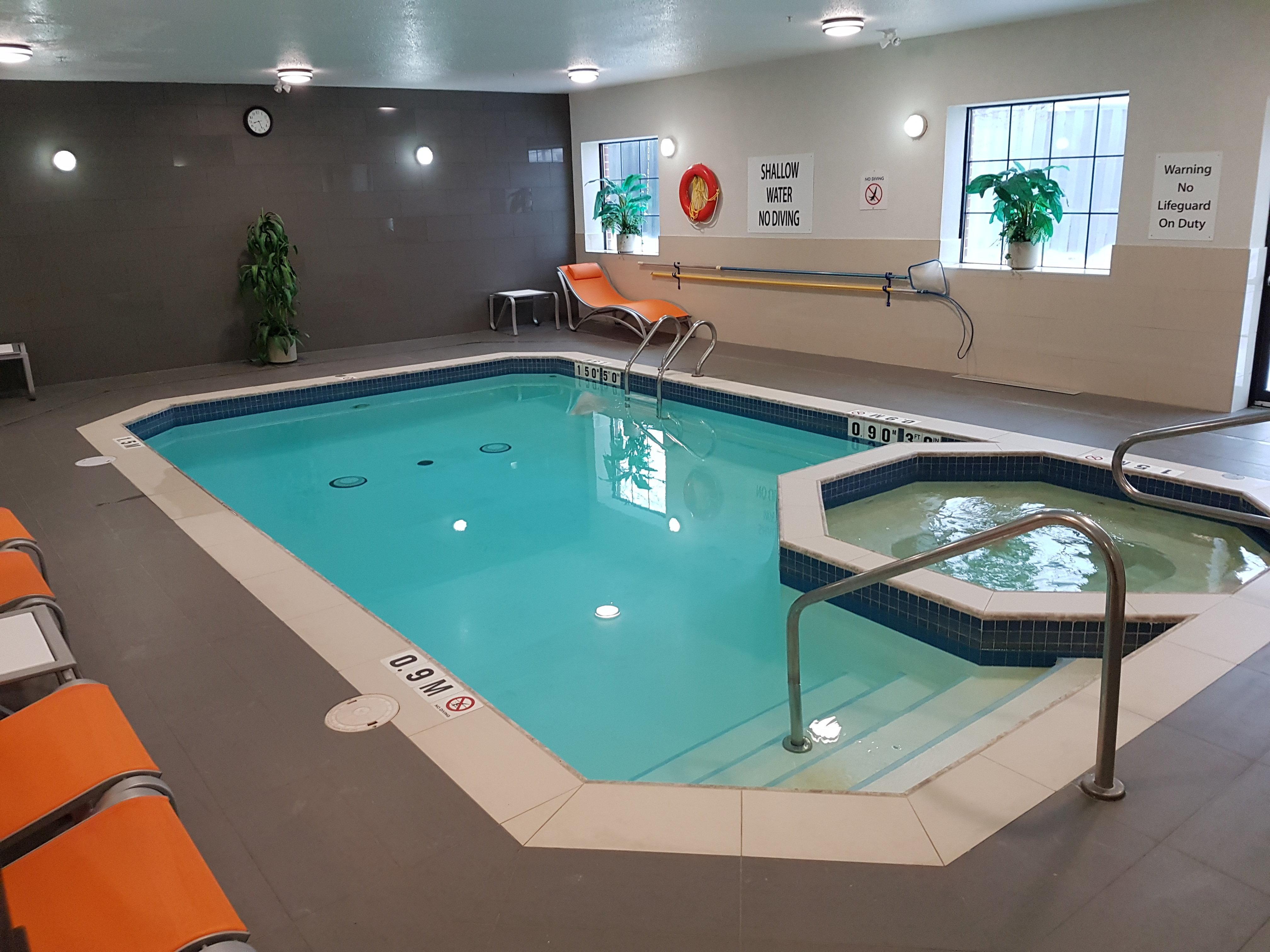 Holiday Inn Express Hotel & Suites Barrie By Ihg Экстерьер фото