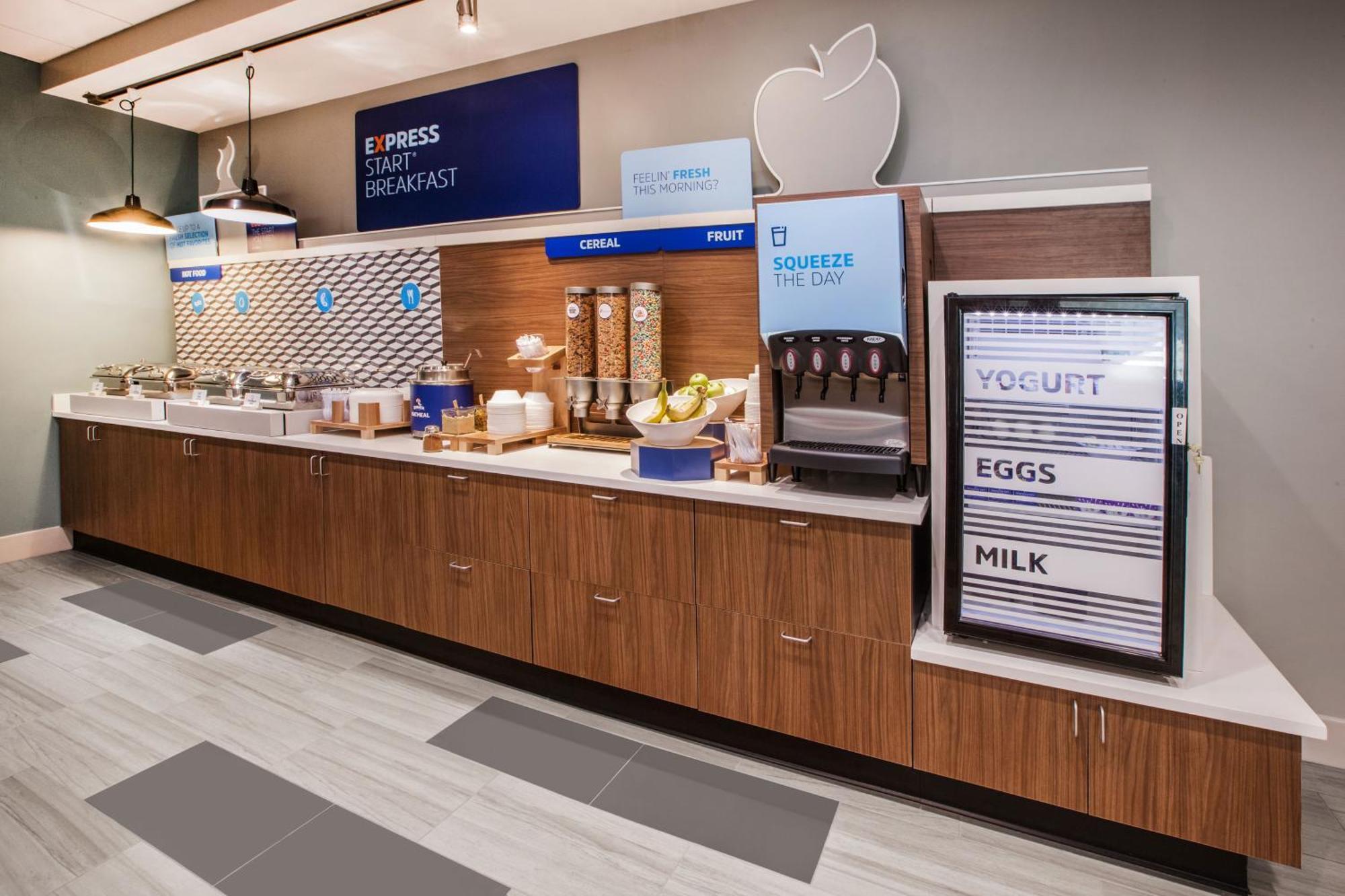 Holiday Inn Express Hotel & Suites Barrie By Ihg Экстерьер фото