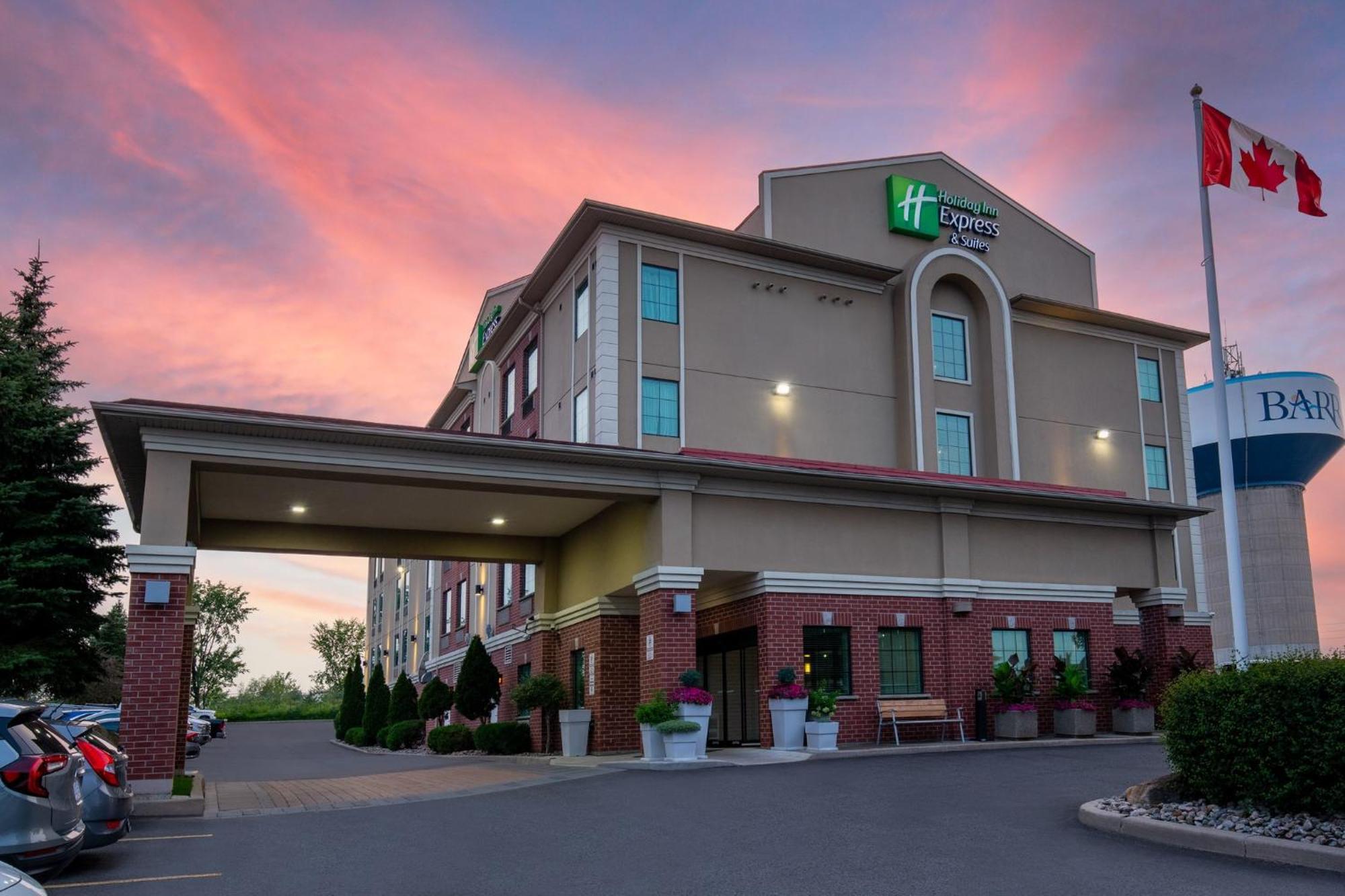 Holiday Inn Express Hotel & Suites Barrie By Ihg Экстерьер фото